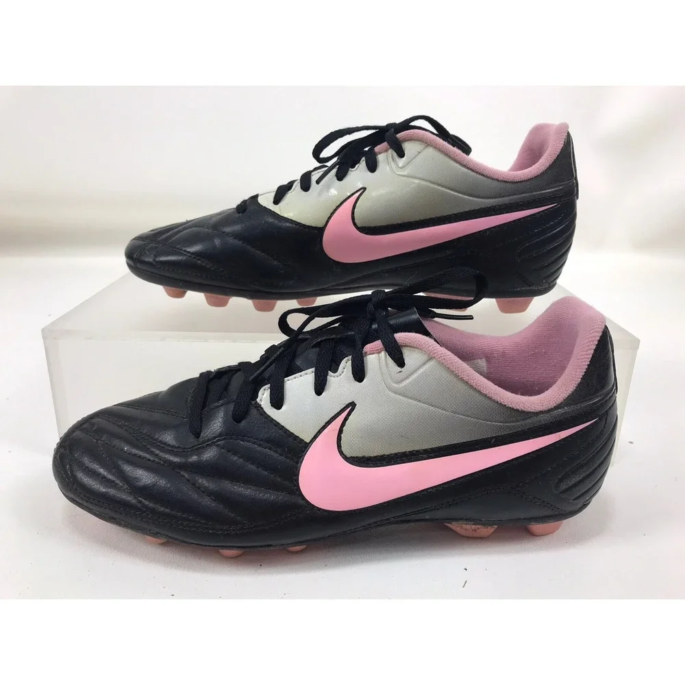 Nike Soccer Cleats Athletic Shoes Black‎ Pink Gray 442072-061 Girls Size 5.5Y